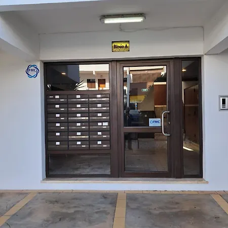 Apartament T1 Perto Marina *